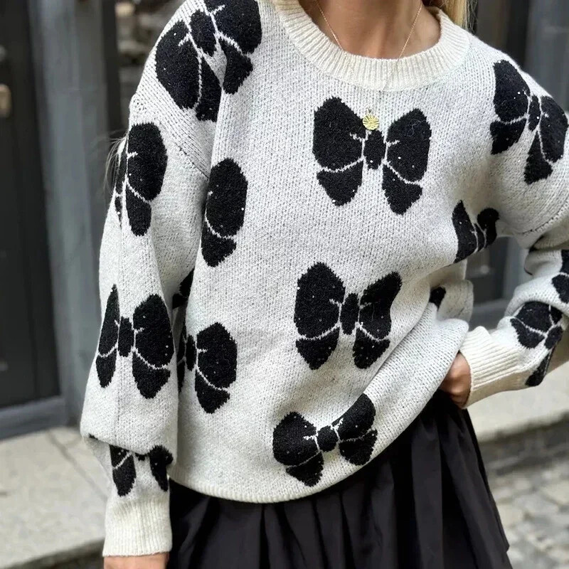 Sieviešu džemperis ar O veida kakla izgriezumu, džemperis Design Sense Niche Tops Rudens Ziemas Butterfly Rakstu Džemperis Modes Trikotāžas Top Streetwear