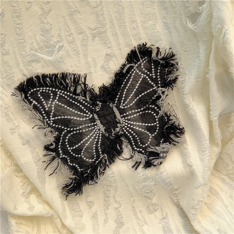 Ameerika stiilis liblikas aplikatsiooniga rebitud lühikeste varrukatega T-särk naiste suvine magus vürtsikas kitsas liibuv kihtsärk, kärbitud ülaosa