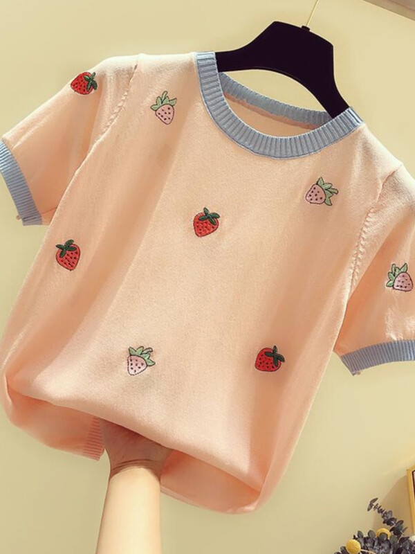 Zemeņu ledus zīda trikotāžas sieviešu T-krekls 2024. gada vasara, jauns augstas kvalitātes plāns, izšūts ikdienas saldais tops