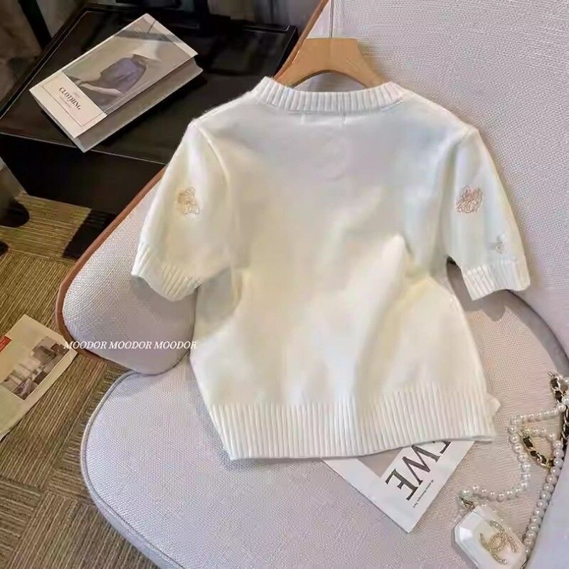 Дамска корейска модна ретро шикозна плетена тениска с бродерия на пеперуди Лятна бяла тениска с кръгло деколте и къс ръкав, тънък пуловер