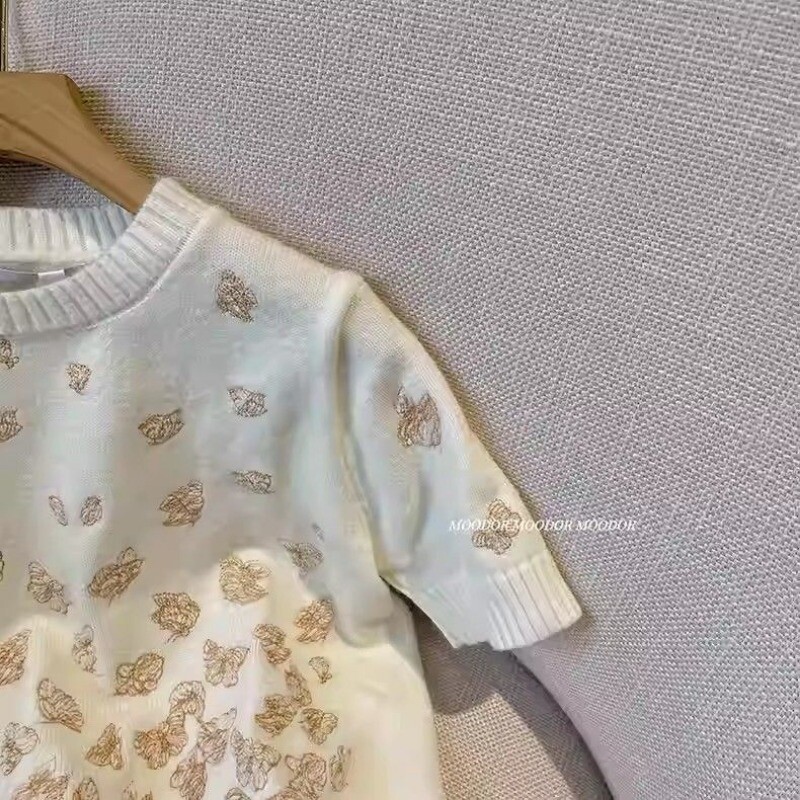 Дамска корейска модна ретро шикозна плетена тениска с бродерия на пеперуди Лятна бяла тениска с кръгло деколте и къс ръкав, тънък пуловер
