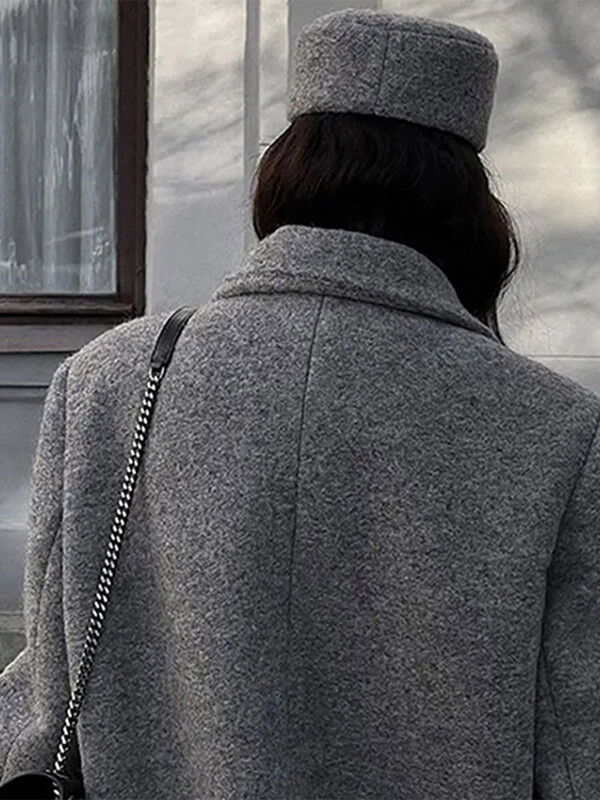 Modes pelēks, garš sieviešu mētelis, divrindu apkakle ar garām piedurknēm Modes vintage ziemas vēja necaurlaidīga sieviešu jaka