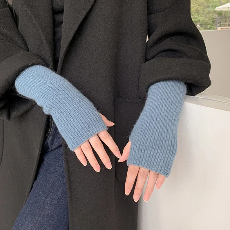 Īsi cimdi bez pirkstiem Sieviešu dūrains ziemas siltāks trikotāžas rokas piedurknes smalks ikdienišķs mīksts meiteņu gotisks apģērbs Panka gotikas cimdi