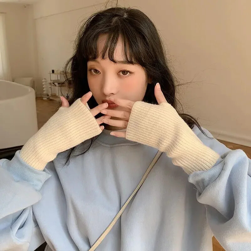 Īsi cimdi bez pirkstiem Sieviešu dūrains ziemas siltāks trikotāžas rokas piedurknes smalks ikdienišķs mīksts meiteņu gotisks apģērbs Panka gotikas cimdi