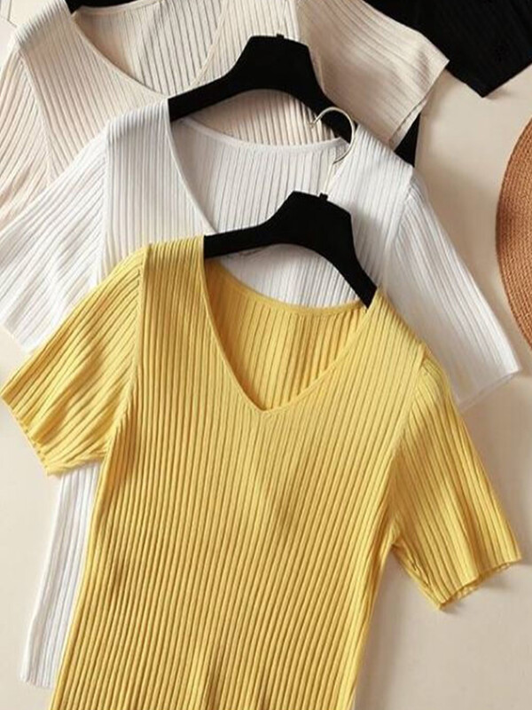 Sieviešu 2022. gada jauns T krekls ar V veida izgriezumu ar īsām piedurknēm Vasaras plāns Biroja audums ar īsām piedurknēm slaidas Topi pavasara vasaras vienkrāsaini T-krekli