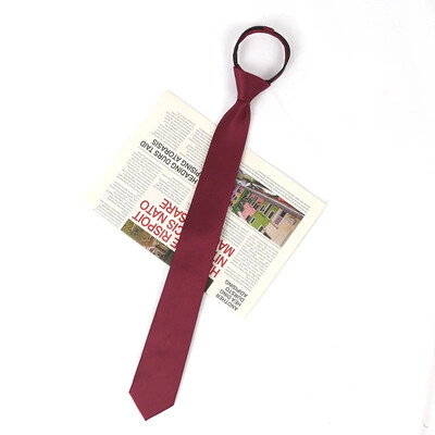 Jauna unisex cieta kaklasaite ar rāvējslēdzēju