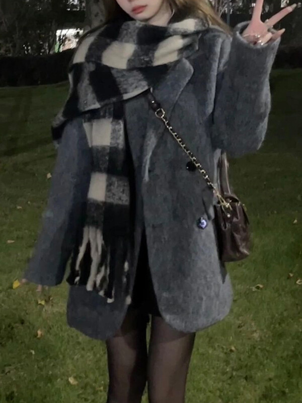 LANMREM Vintage ziemas pelēks mētelis sievietēm ar robainu apkakli, divrindu vaļīgas jakas korejiešu stila 2023. gada jauns apģērbs 2AA3588