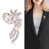 Izsmalcinātas pērļu ziedu saktas Sievietēm Rhinestone Bouquet Luxury Pin Skaistums Biroja ballīte Draugs Dāvanas Aksesuāri