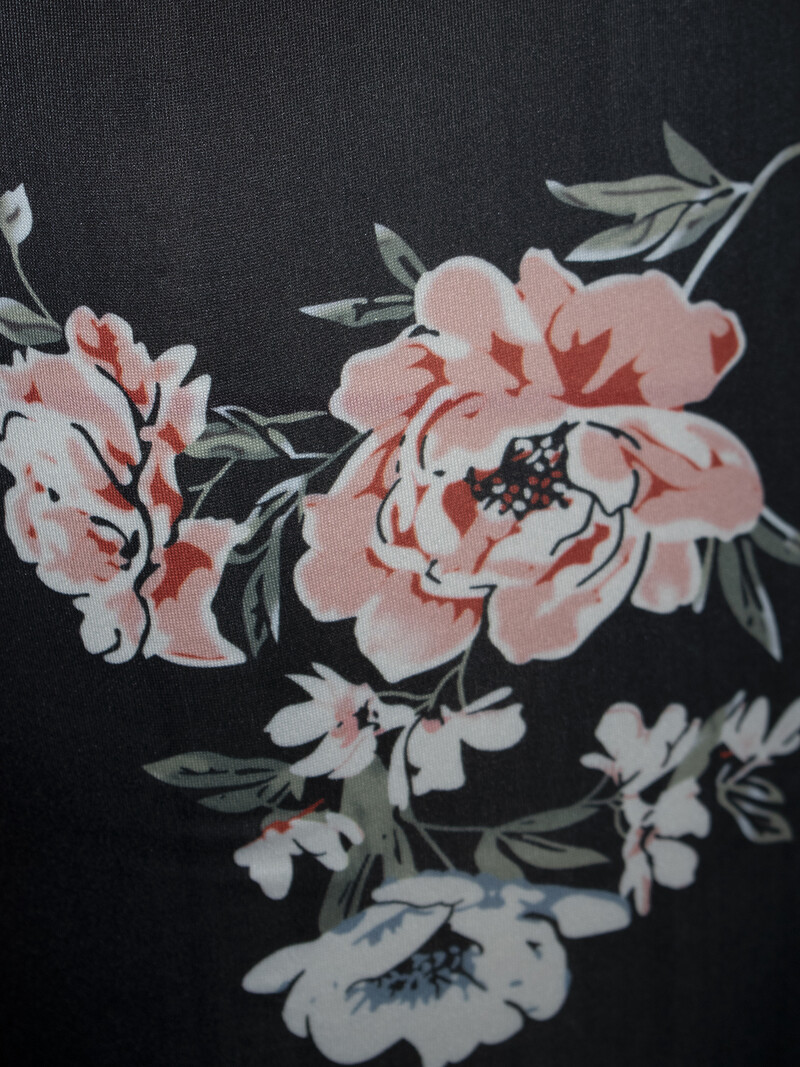 Liela izmēra sieviešu bikses ar ziedu apdruku Eleganta trikotāža, platas bikses ar uzplaiksnījumu Mīkstas, elastīgas sieviešu apģērbs ar zvaniņu apakšā