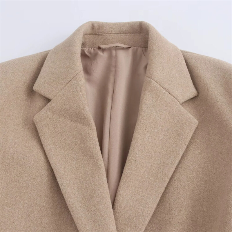 2024. gada rudens/ziema Jauns produkts Sieviešu apģērbu stils Vienkāršs, mīksts apkakle ar garām piedurknēm ikdienas mētelis