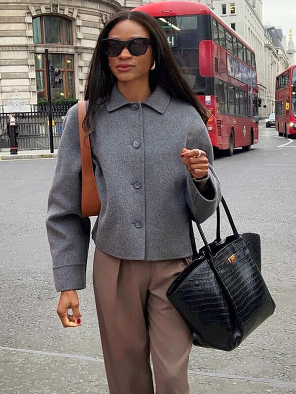 Pelēks ikdienas modes sieviešu mētelis, noliekta apkakle ar vienrindu brīvi īsi mēteļi, jauni retro rudens ziemas vienkrāsaini virsdrēbes