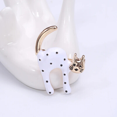 Емайлирани игли за котки за жени Унисекс Брошки с животни Игла за котенца Ревери Офис парти Приятел Подаръци бижута Аксесоари
