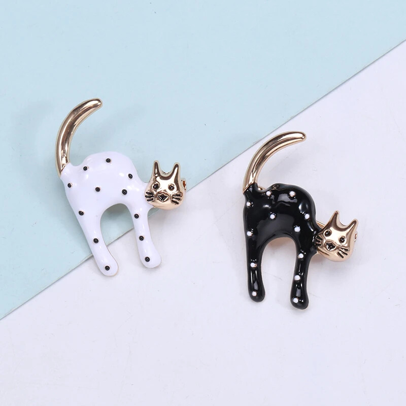 Емайлирани игли за котки за жени Унисекс Брошки с животни Игла за котенца Ревери Офис парти Приятел Подаръци бижута Аксесоари