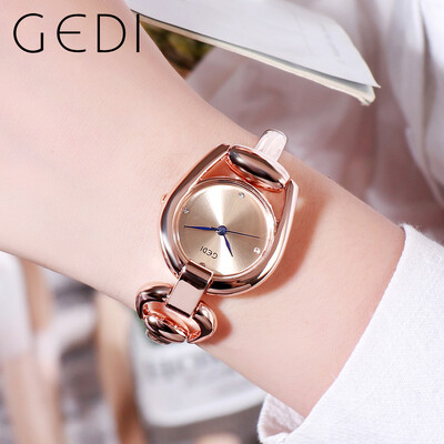 Gedi Brand Luksuzni zlatni čelični lanac Ženska kvarcna narukvica Mali brojčanik Dijamantni minimalistički vodootporni ženski ručni satovi