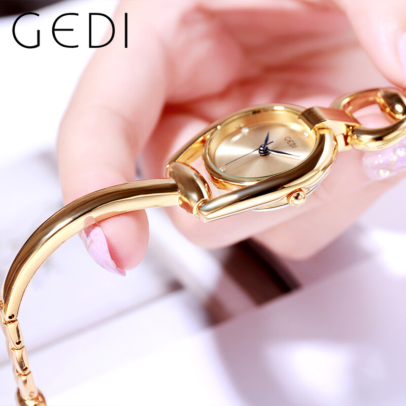 Gedi Brand Luksuzni zlatni čelični lanac Ženska kvarcna narukvica Mali brojčanik Dijamantni minimalistički vodootporni ženski ručni satovi