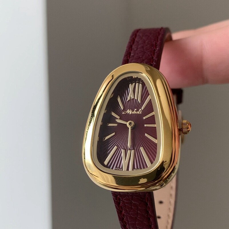 2025. gada jauns čūskas formas sieviešu pulkstenis ar īstas ādas siksniņu, vintage pulkstenis ar romiešu cipariem viegla greznība