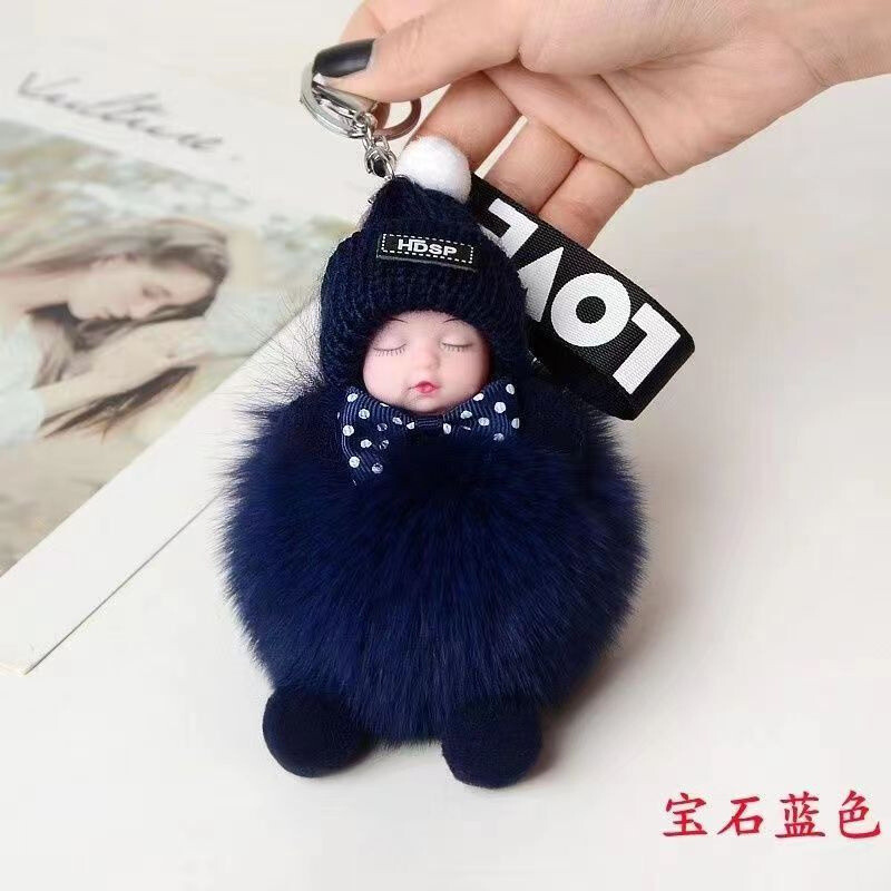 Automašīnas kulons no īstas lapsas kažokādas, lelles naktsveļa, multfilmas atslēgu piekariņš, plīša lelle, jauka soma