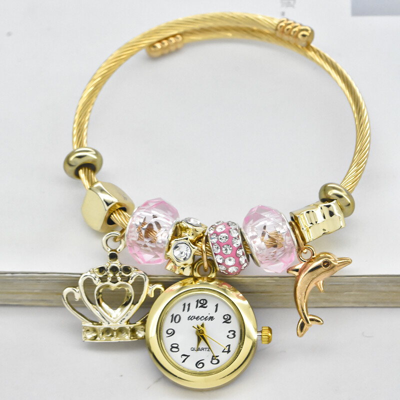 Дамски часовник с гривна Love със стилен декор Изискан кръгъл кварцов часовник Ежедневна елегантност