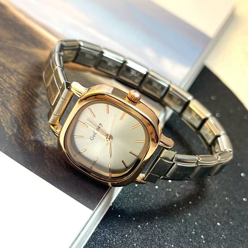 Elegantni dizajn Minimalistički Ženski Muški Kvadratni Kvarcni sat Remen od nehrđajućeg čelika Modni rođendanski dnevni savršeni poklon