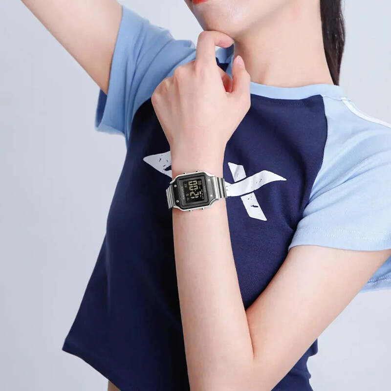 NAVIFORCE NF5046 Ženski digitalni sat vrhunskih marki 3 bara Vodootporni ženski satovi Sport Ležerni ženski sat