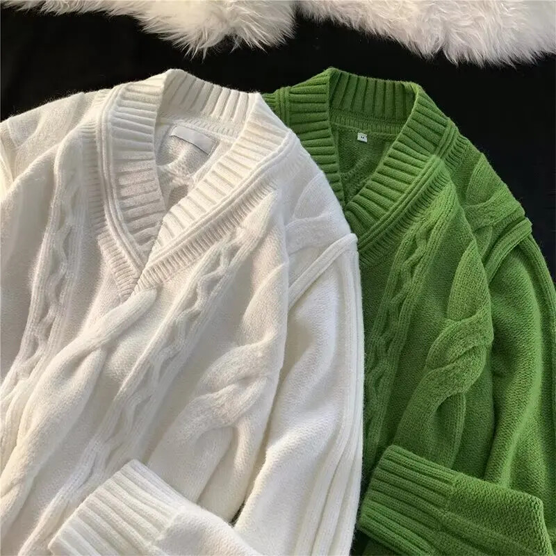 Pulover alb cu decolteu în V, îngroșat, din tricot cu cablu, pentru bărbați, iarna, cu o formă lejeră, de nișă, tricotat la modă.