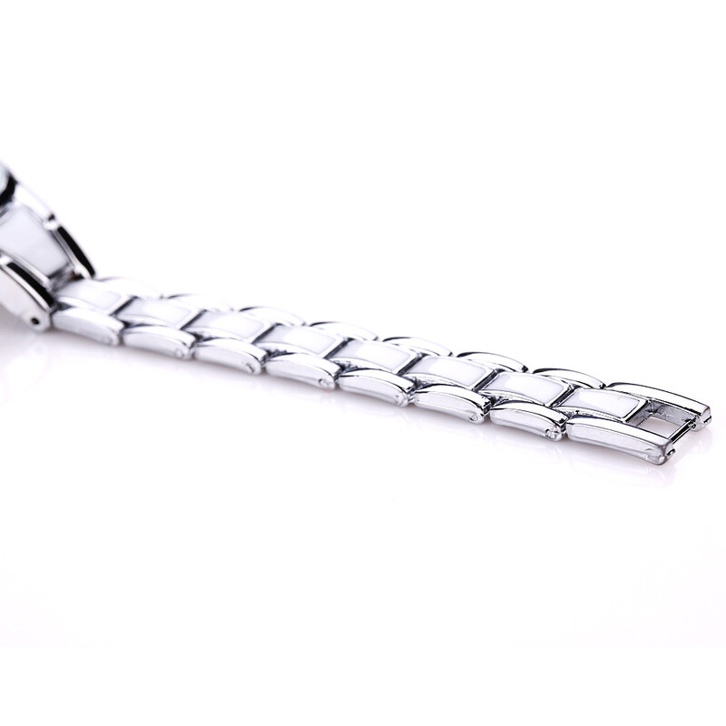 Дамски часовници Елегантен дамски часовник Кварцови подаръци за жени Луксозна мода от неръждаема стомана Сплав Аксесоари за дамски часовници