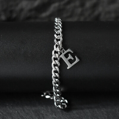 Гривни със сребърен цвят AZ инициал за мъже, жени, никога не избледняваща гривна от кубинска верига от неръждаема стомана с 26 буквена азбука