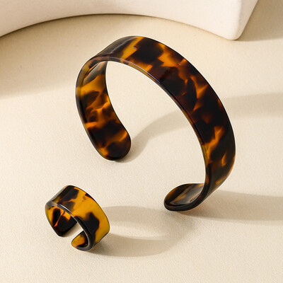 Brățară cu manșetă cu inel acrilic exagerat cu imprimeu leopard pentru femei Set de bijuterii din rășină Pulseras Mujer