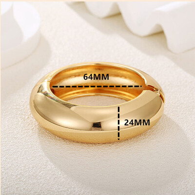 Vintage nepravilne akrilne zdepaste narukvice od smole za žene Preuveličane geometrijske metalne narukvice s privjescima Nakit za zabave Pokloni