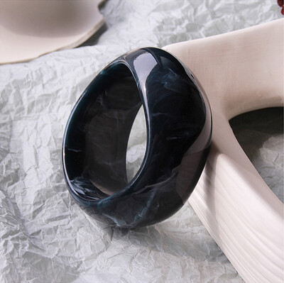 2021. G. JAUNA Vintage daudzkrāsu sveķu akrila ģeometriska neregulāra kvadrātveida apaļa rokassprādze vienkārša stila rokassprādze sievietēm rotaslietas