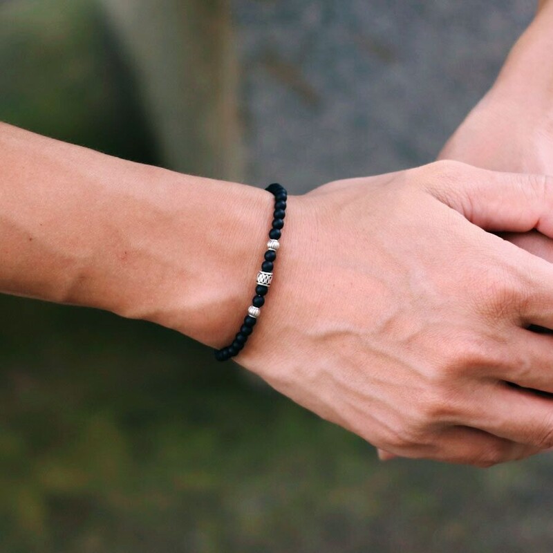 Noter Brățară nouă de 4 mm pentru bărbați Brățară din margele de orez Viking Ochi de tigru din lavă naturală Braslet roșu de piatră de Howlite Accesorii pentru petrecerea timpului liber