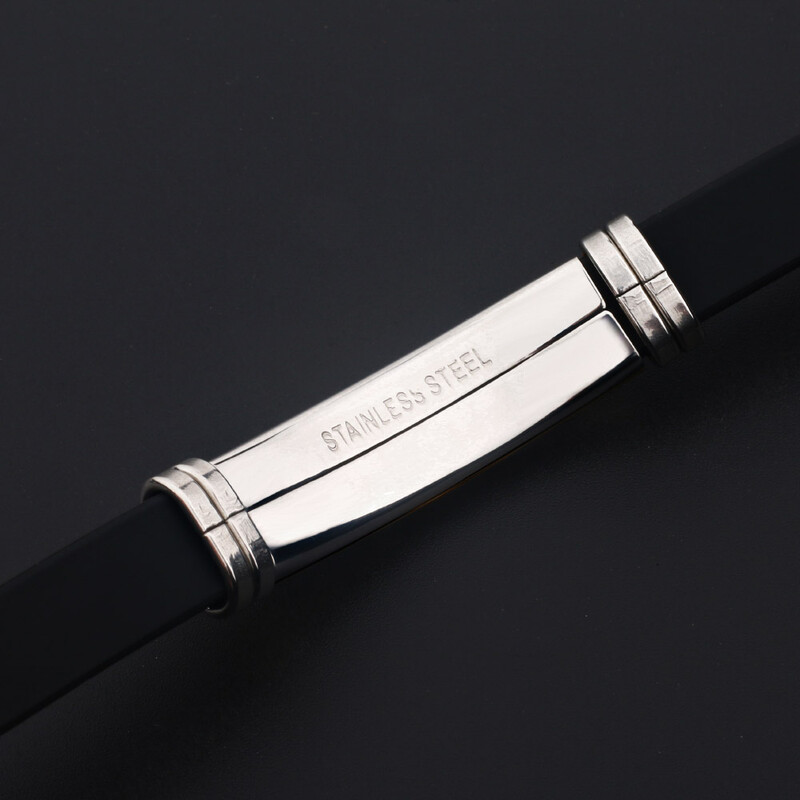 2024. gada tendence, personalizētas rotaslietas, nerūsējošā tērauda krusts, silikona rokassprādze, vintage titāna tērauda rokassprādzes, rokassprādzes, aproce M