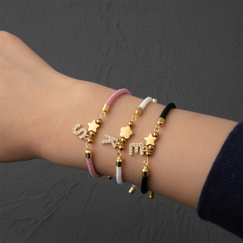 Звезда от неръждаема стомана, пет листа, цвете, сърце, мед, микроциркон, инкрустиран с 26 букви, талисмани, миланска гривна с нишка