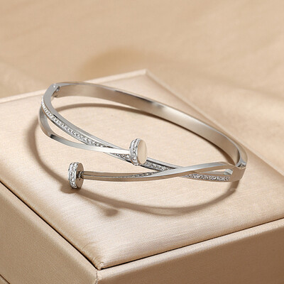 RAKOL Trendovske cirkonijeve narukvice za nokte za žene Geometrijske višeslojne križne narukvice Kreativna zabava Dnevni nakit