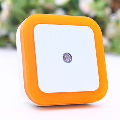 Mini armas seinapistikuga LED-öine valguse automaatne andur voodivalgusti magamistuppa lastetuppa Esik Koridor Trepp EU pistik