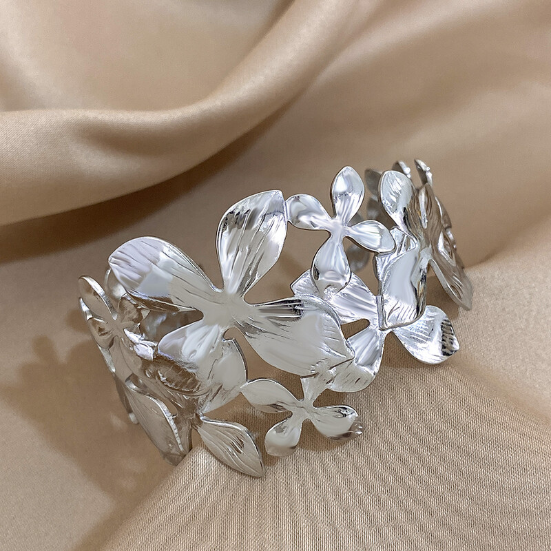 Debela zlatno srebrna narukvica od nehrđajućeg čelika za žene Trendy Chic cvjetni lišće Manžetne narukvice Vodootporni nakit