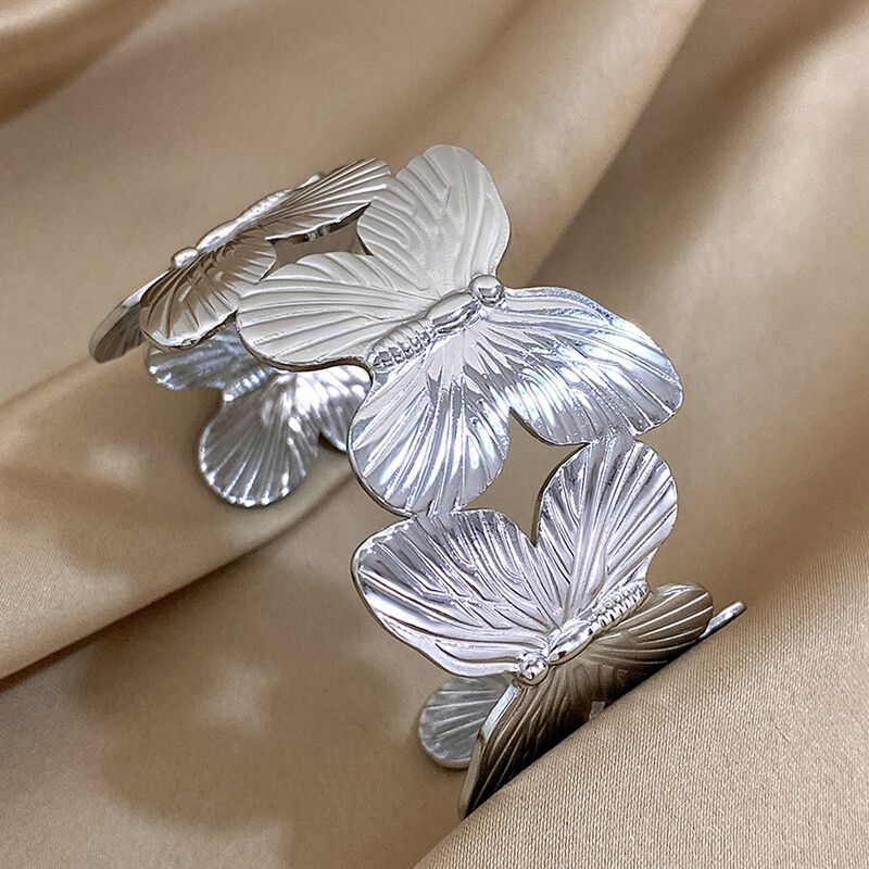 AENSOA trendi narukvica s privjeskom od nehrđajućeg čelika s leptirom za žene Bohemia zlatne teksture s otvorenom manžetom Boho ljetni nakit