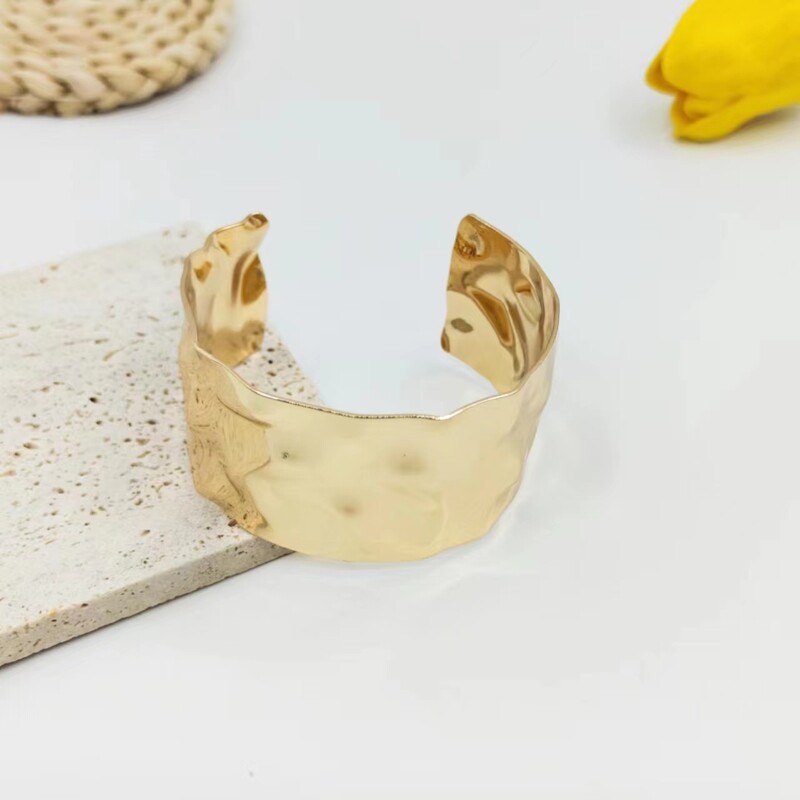 2024. Nove Punk Uworld teksturirane zlatne narukvice od nehrđajućeg čelika s podesivom manžetom i narukvicama s privjescima za žene Unikatni poklon nakita