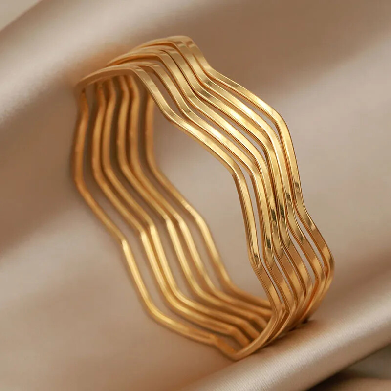 Nerūsējošā tērauda metāla daudzslāņu viļņveida rokassprādzes un rokassprādzes sievietēm Modes zīmolu rotaslietas Vienkārša stila rokassprādzes Aksesuāri