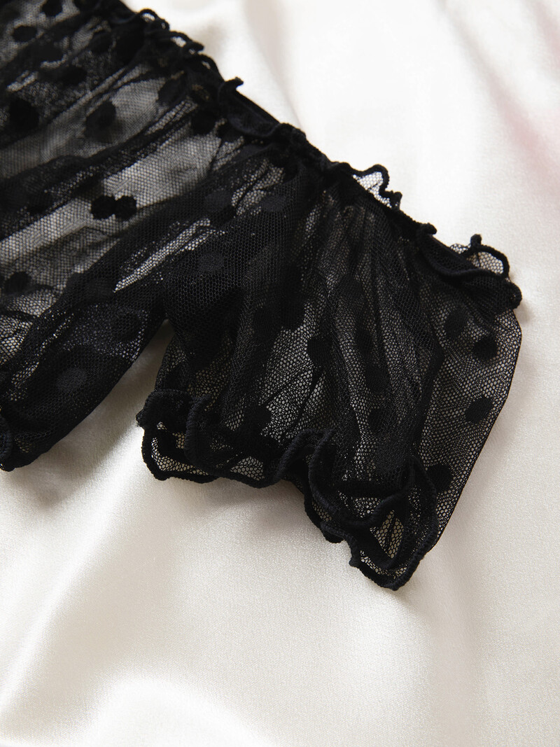 Seksīga sieviešu apakšveļa, mežģīņu punkti bez stieplēm, apakšveļas komplekts, kas atrodas ārpus pleciem, mazas krūtis, bralete+siksnu pludmales apģērbs, caurspīdīgs, sieta krūštura komplekts