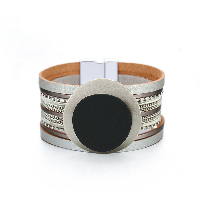 Kirykle Boho kožna narukvica za žene 2023. Kružna mat metalna ploča Šarm Široka narukvica Ženski nakit Poklon za zabavu za djevojke