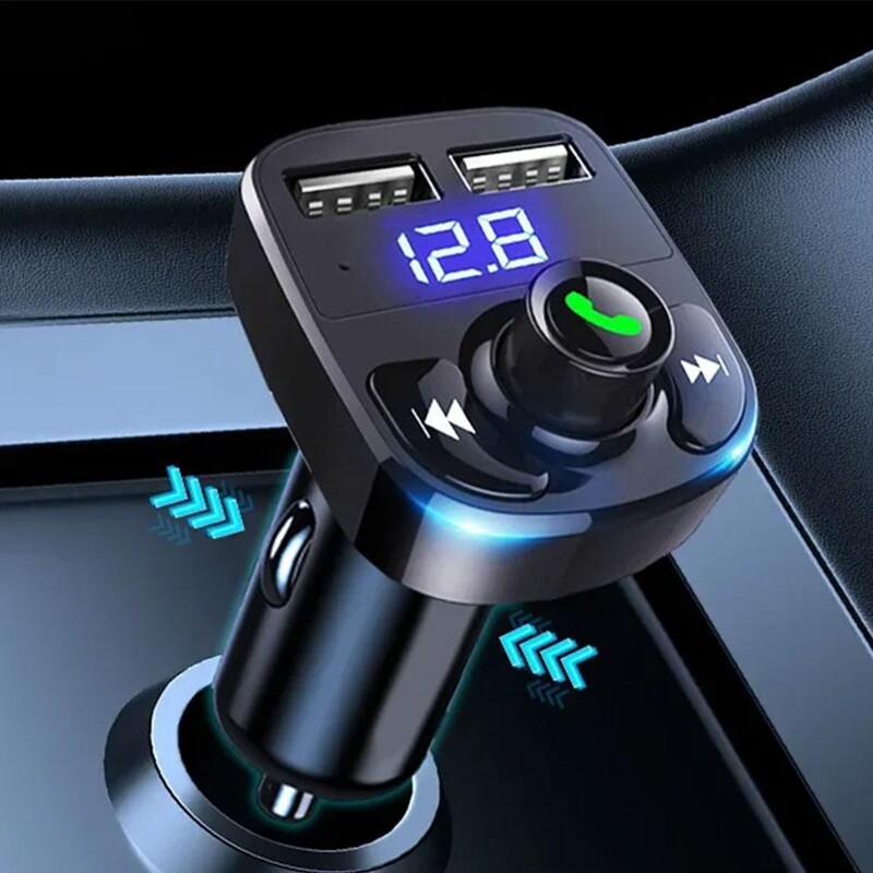 Automobilski Bluetooth 5.0 FM odašiljač PD Type-C Dual USB 3.1A Brzi punjač Šareno ambijentalno svjetlo Handsfree MP3 Modulator Player