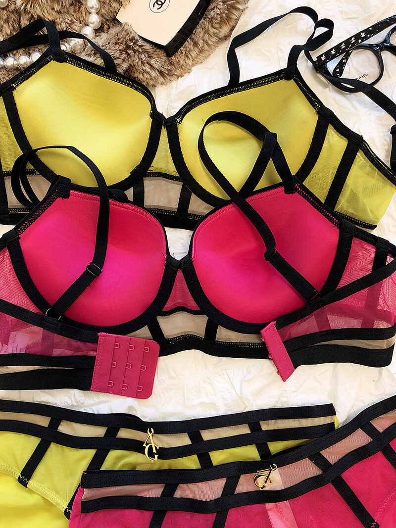 Set de lenjerie intima pentru femei cu bandaj clasic Set de sutien push up din dantela sexy Lenjerie de marca Sutiene trandafiri romantici cu chiloți din plasă