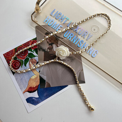 Chaîne en Metal à la Mode avec Pendentif Rose pour Femme, Ensemble de Jeans, Accessoires de Styliste de Marque de Luxe