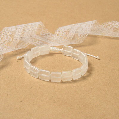 Ručno izrađene četvrtaste kamene narukvice - elegantne pastelne i zemljane nijanse s podesivim pletenim kablom za cjelodnevnu udobnost i stil