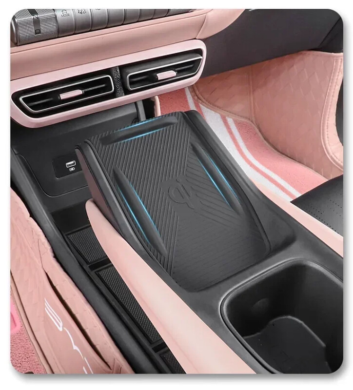 Središnja konzola automobila Silikonska podloga za bežični punjač Protuklizna podloga za punjenje telefona Dodaci za BYD SEAGULL Dolphin MINI 23-24