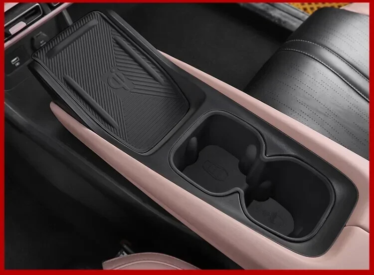 Središnja konzola automobila Silikonska podloga za bežični punjač Protuklizna podloga za punjenje telefona Dodaci za BYD SEAGULL Dolphin MINI 23-24