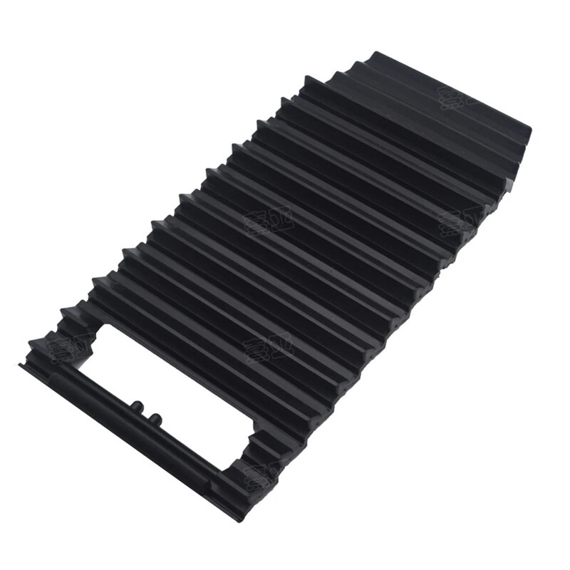 1 vnt Automobilių sniego pabėgimo lenta Sniego gelbėjimosi neslystantis kilimėlis Automobilyje montuojamas sniego kastuvas Padangų trinkelė Padangos rampa Neslystantis kamštis