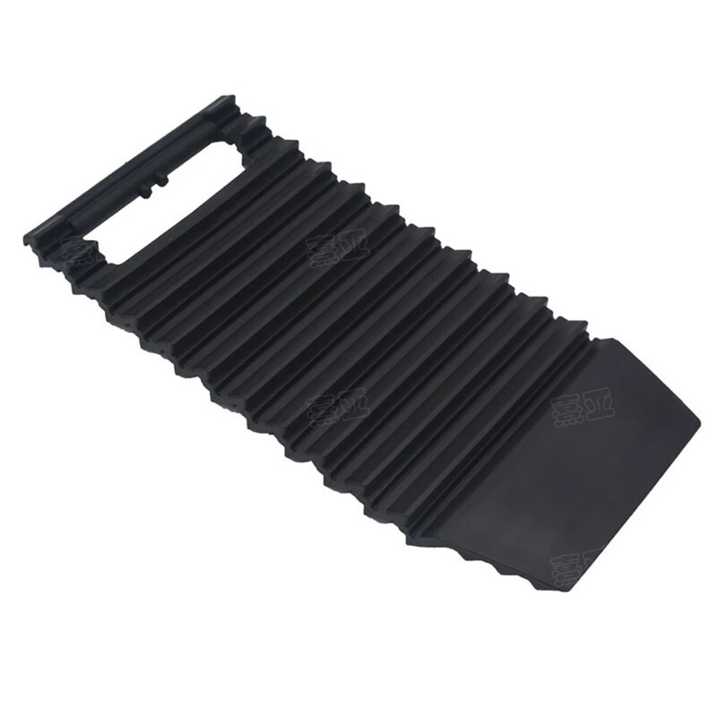 1 vnt Automobilių sniego pabėgimo lenta Sniego gelbėjimosi neslystantis kilimėlis Automobilyje montuojamas sniego kastuvas Padangų trinkelė Padangos rampa Neslystantis kamštis