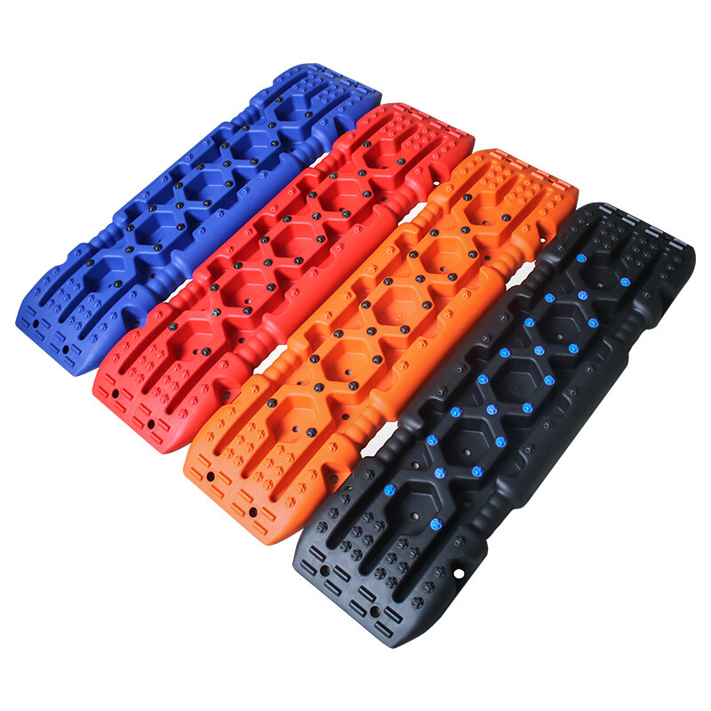 Automobilių visureigių gelbėjimo lenta, purvas, sniegas, smėlis, lauke nuskendusių transporto priemonių traukos pagalba gelbėjimo priedai, rampos lenta